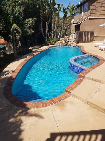 Beachside Pool Service