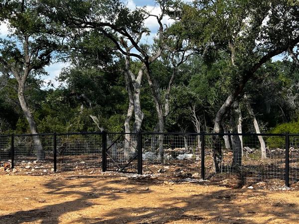 Kustom Fence