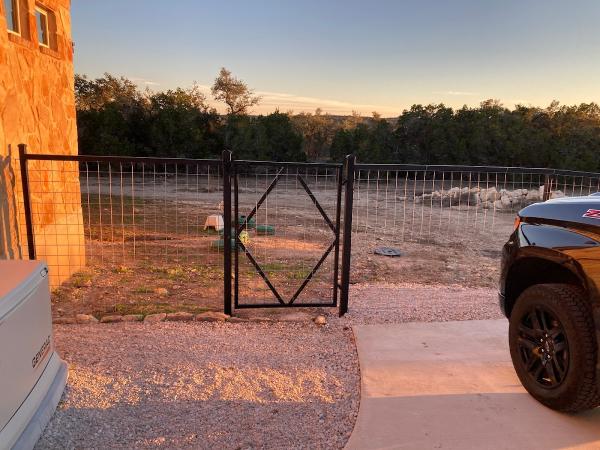 Kustom Fence