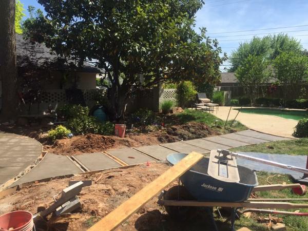 Salinas Paving LLC