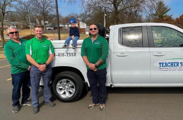 Teacher's Spraying Service