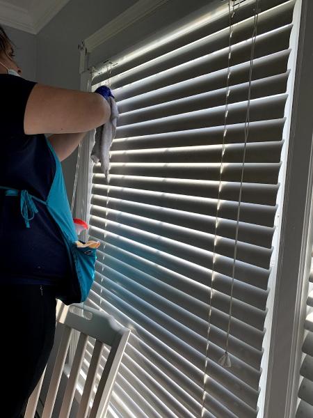 Gladys' House Cleaning Service LLC