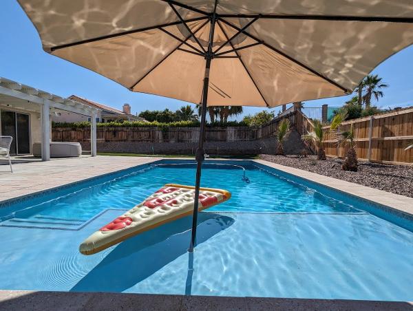 Suntastic Pools