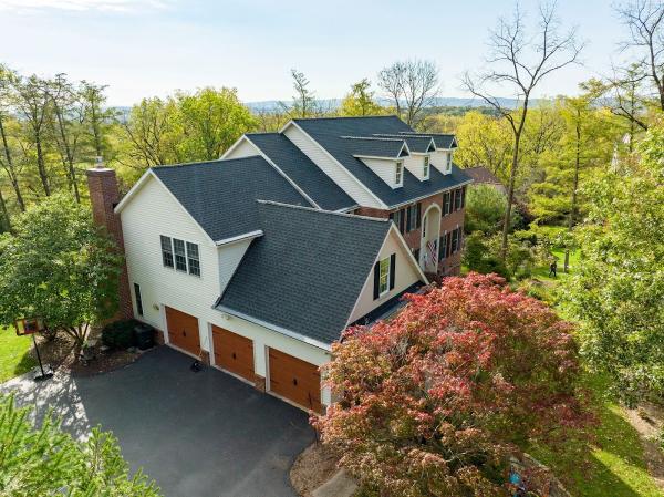 Middle Creek Roofing