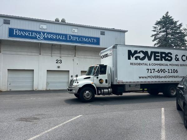 Movers & Co.