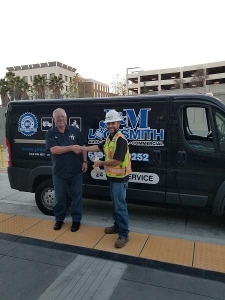 J & M Locksmith