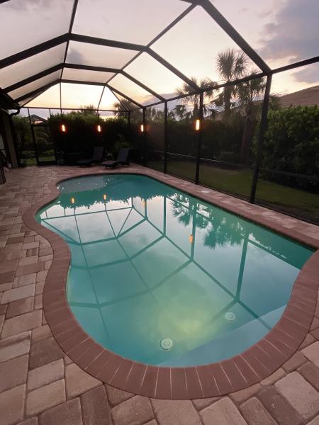 Splash Zone Pool Service & Repairs