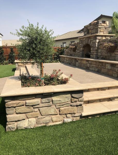Natural Landscaping Inc.