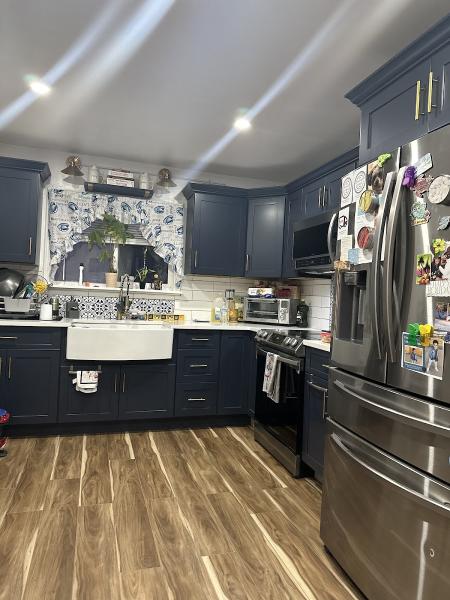 Family Wholesale Kitchens & Baths