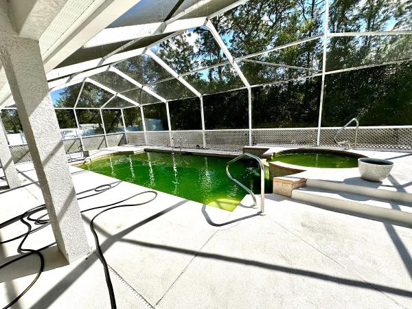 Clean Splash Pools LLC
