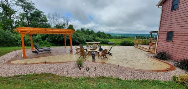Distinctive Stone & Concrete