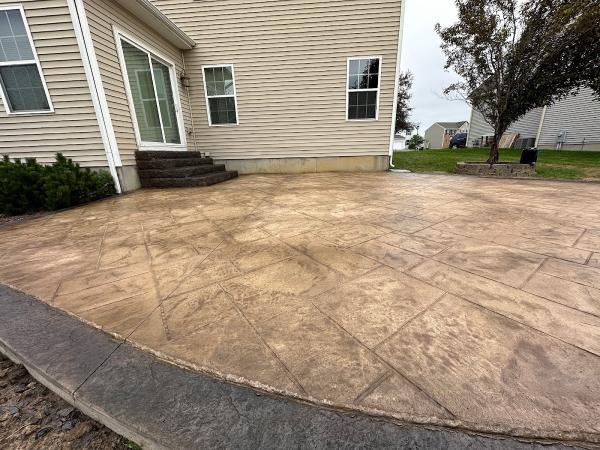 Distinctive Stone & Concrete