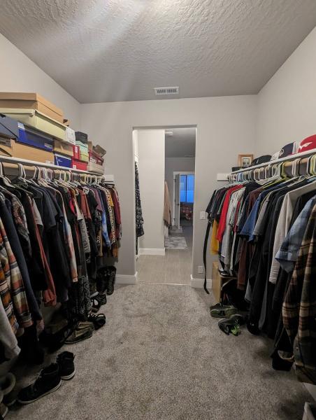 Restorage Closet Works Llc.