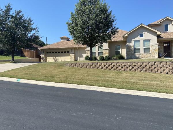 Texas Lawn Guys LLC