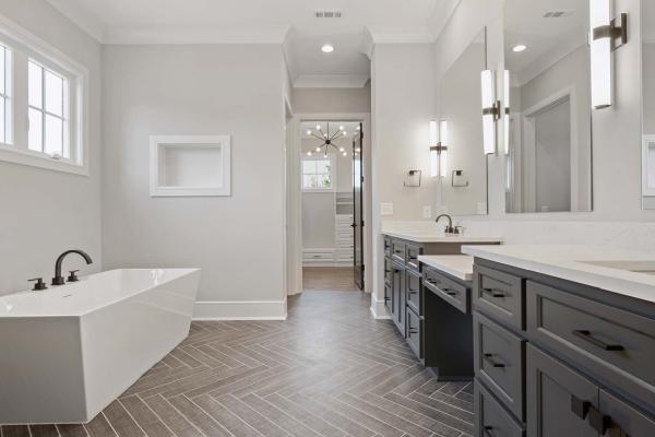 J Francis Builders