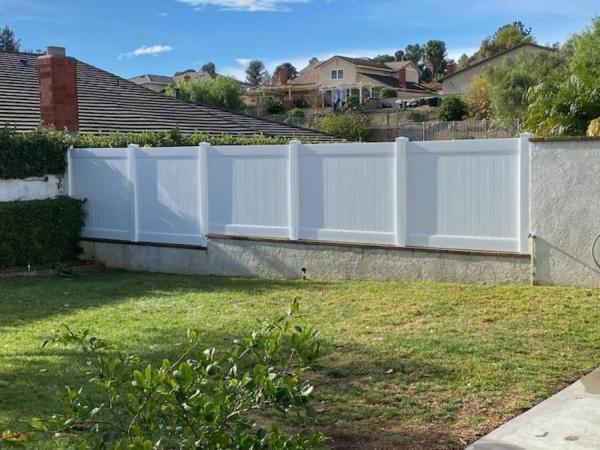 Socal Vinyl Fencing Solutions