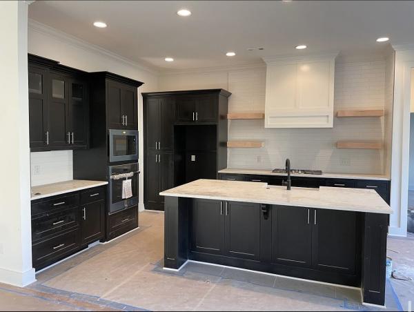 Zama's Custom Cabinets