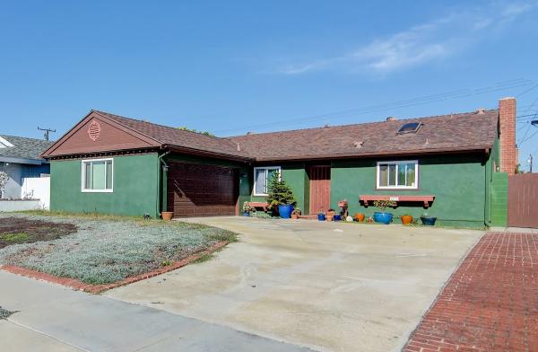 Larry & Laurie Weichman- Weichman Real Estate