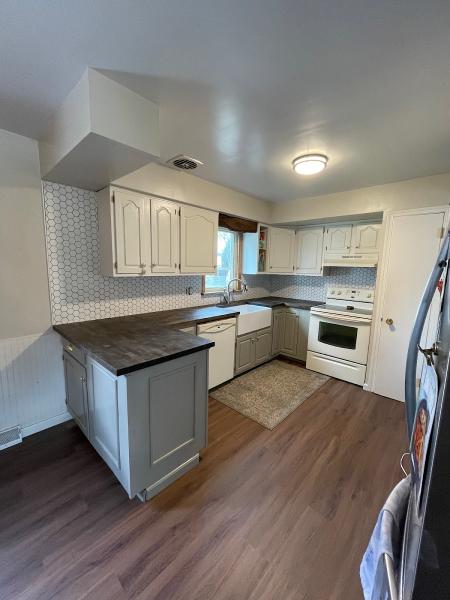 Brookside Custom Carpentry