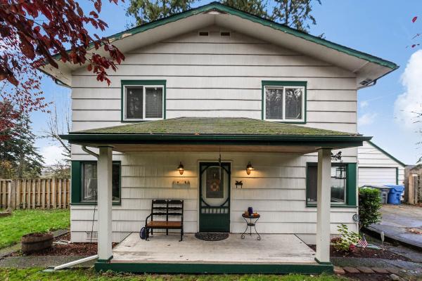 Rosie Rourke Real Estate