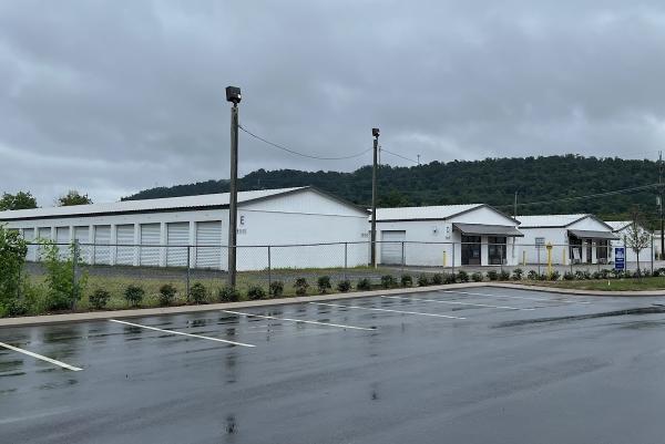 Four Corners Storage