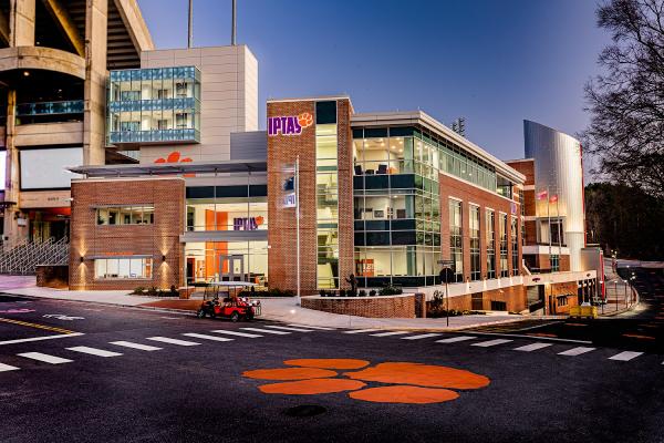 Thompson Construction Group