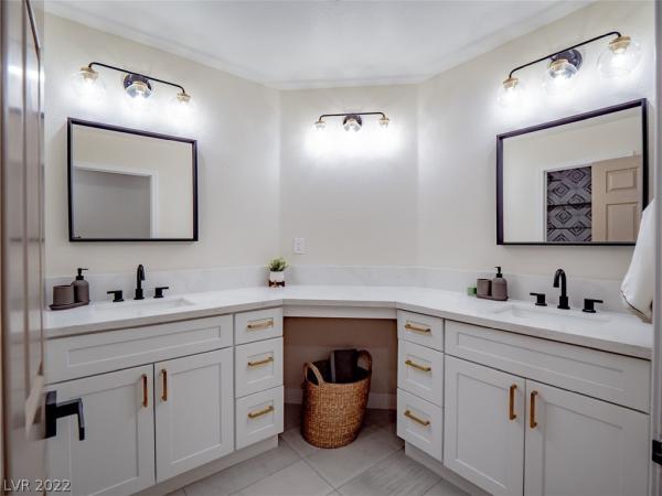 Modern Homes Remodeling Cabinets & Supplies