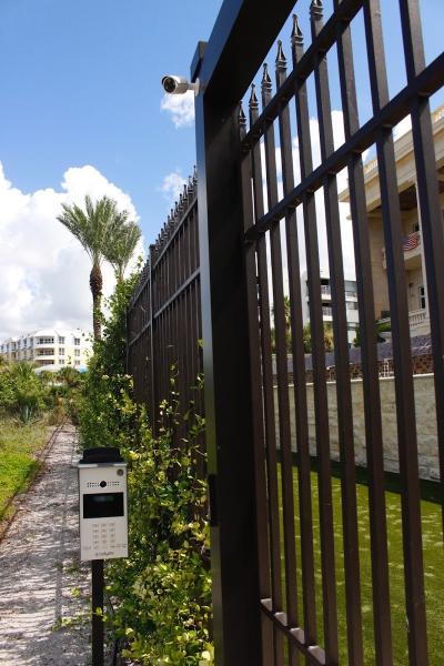 Sarasota Gate & Access