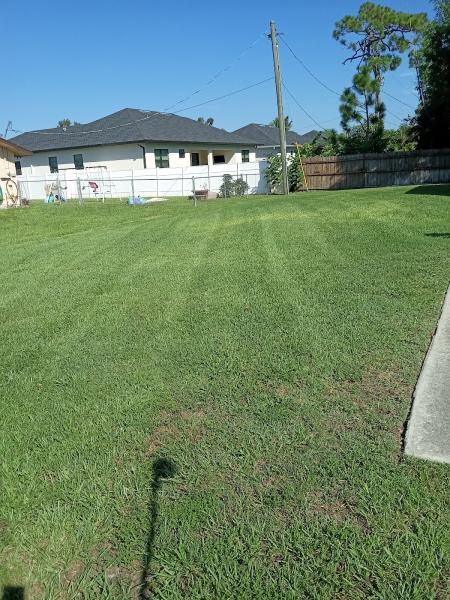 DGC Lawn Maintenance LLC
