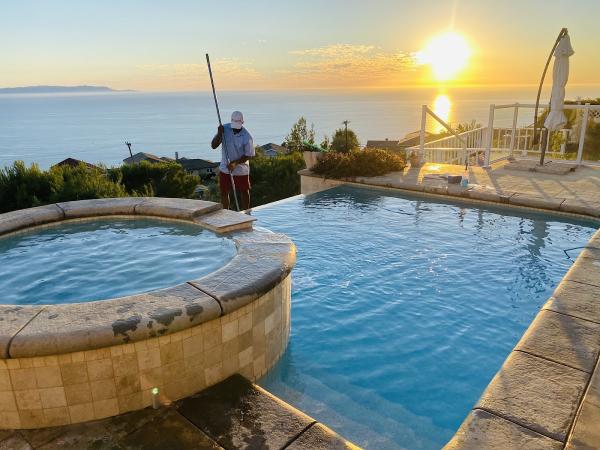 Mauro's Pool and Spa Service