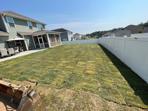 Advantage Lawn & Landscapes LLC