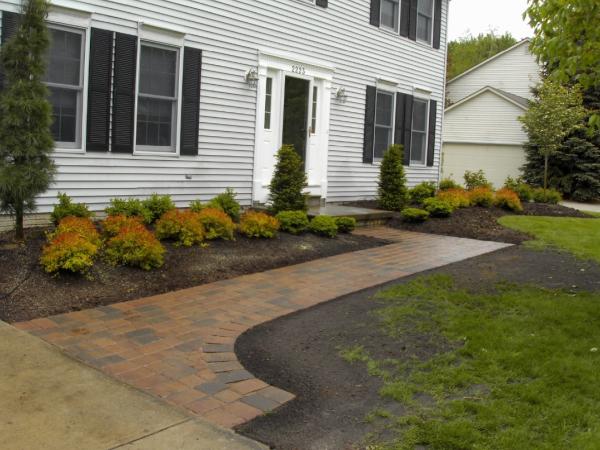 Innovative Designs LLC