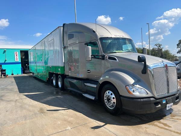 Daryl Flood Moving & Storage