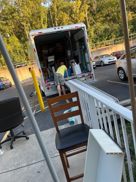 B&D Marathon Movers LLC