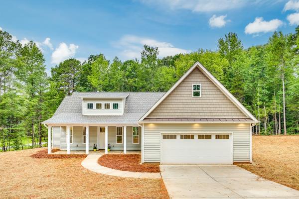 Carolina Custom Homes and Renovations