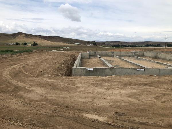 Hg Concrete Llc