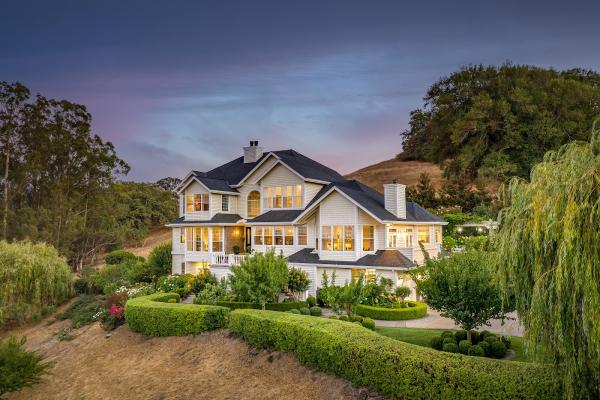 Coldwell Banker: Doug Hecker