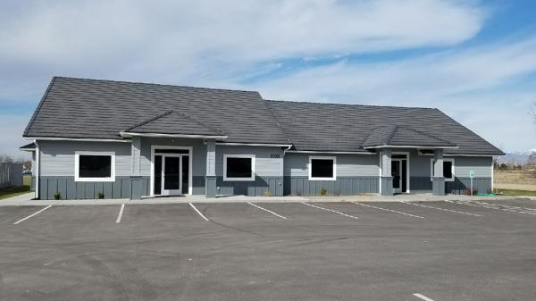 K D Roofing Inc