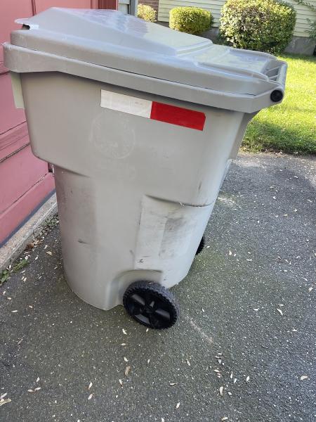 Filth2fresh Bin Cleaning