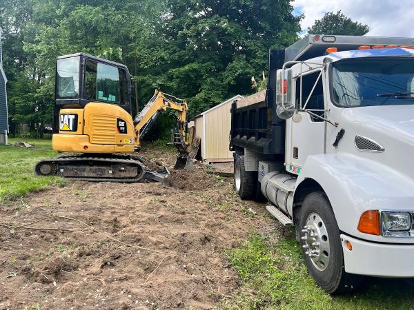 M&T Landscaping LLC
