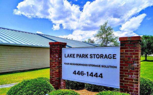 Lake Park Storage
