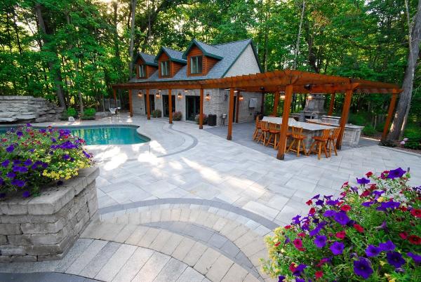 Outdoor Living and Landscapes