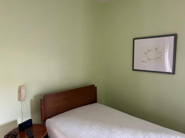 Bob's Plastering & Painting