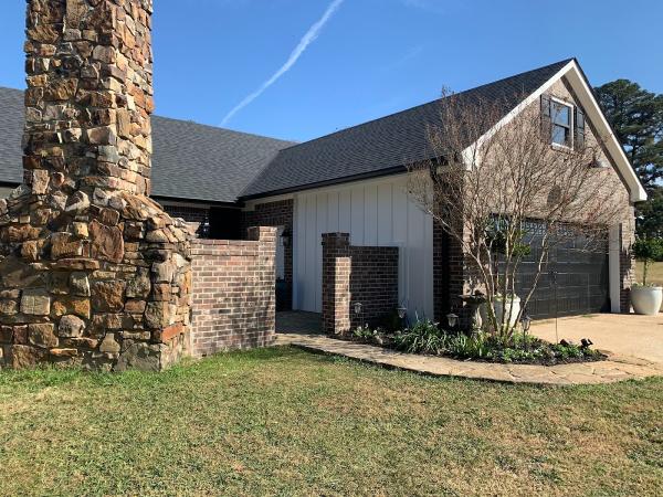 Custom Exteriors LLC