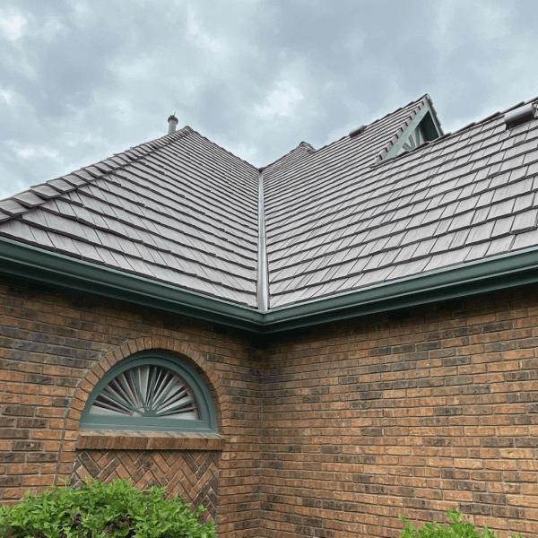 Royalty Roofing and Renovations