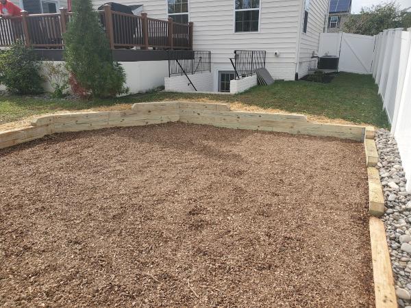 Adam's Tree & Lawn Care