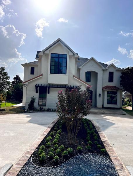 Sergio's Lawn Service & Landscaping