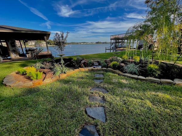 Sergio's Lawn Service & Landscaping