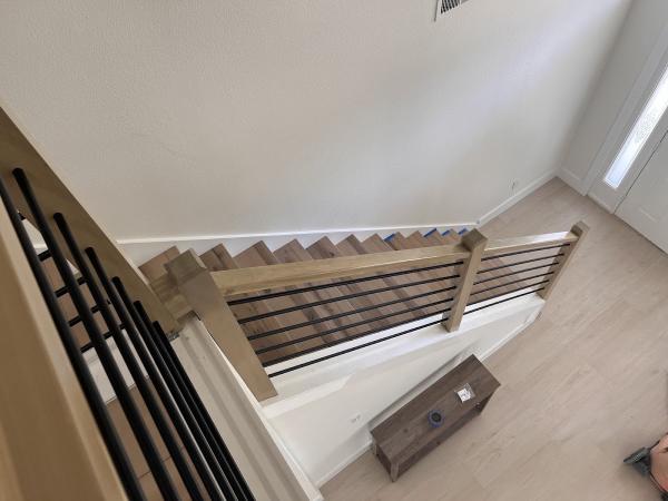 Selah Flooring LLC