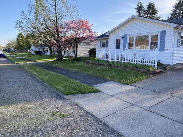 Eric's Lawn & Landscaping